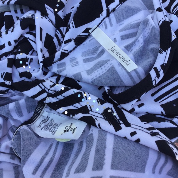 Jacaranda size large polyester/spandex embellished - Picture 5 of 8